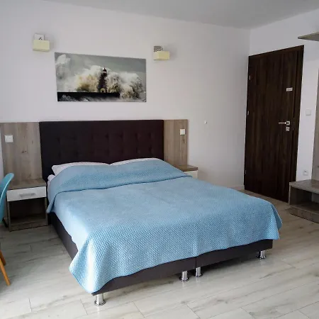 Bed & Breakfast Trawers