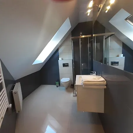 Trawers فندق مبيت وإفطار 3*