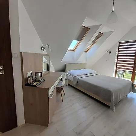 Trawers Oda ve Kahvaltı 3*